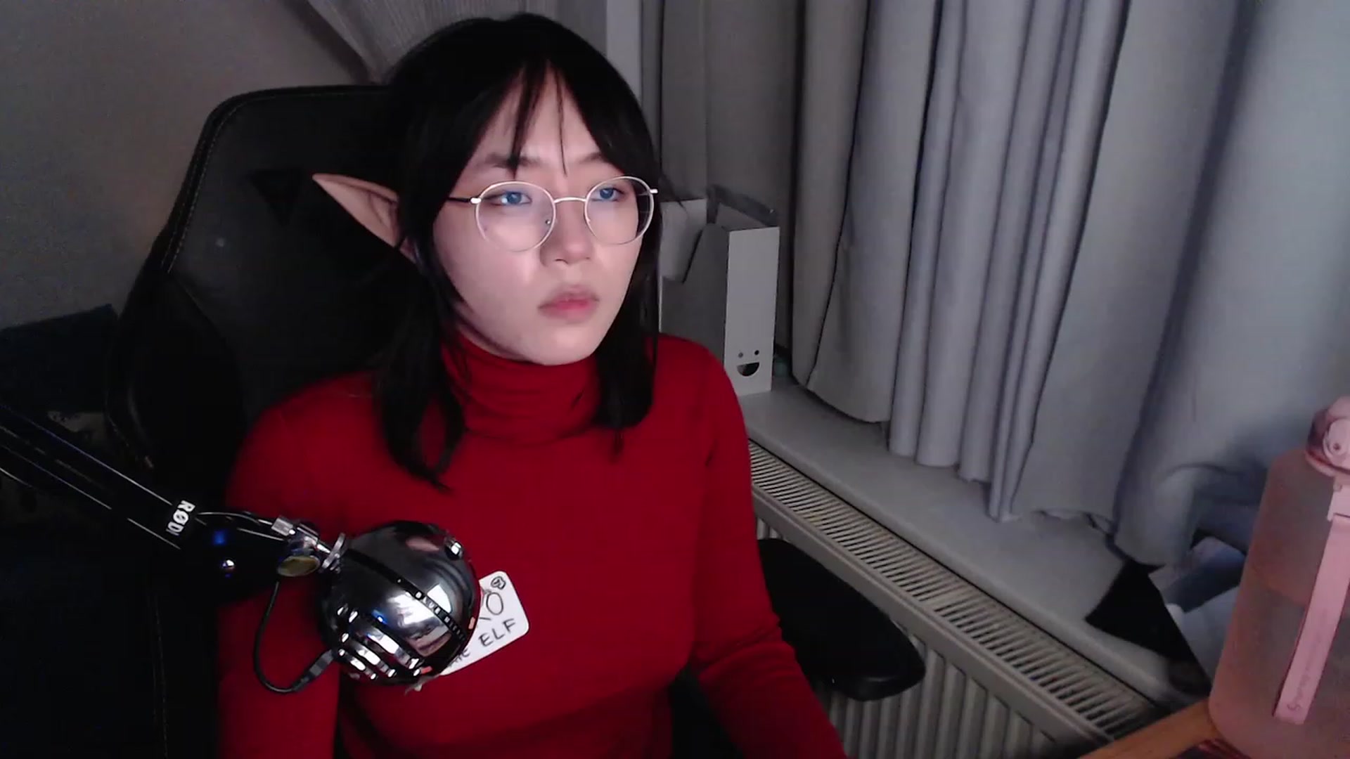 Gallery image thumbnail from Kuromin's myfreecams stream on, 12/24/2023, 22:44 image 6 of 20