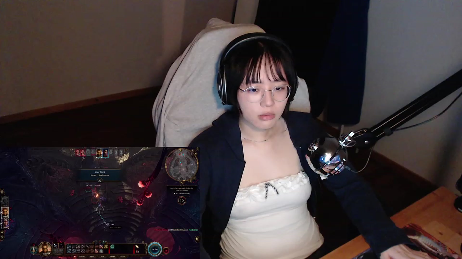 Gallery image thumbnail from Kuromin's myfreecams stream on, 01/17/2024, 17:35 image 17 of 20