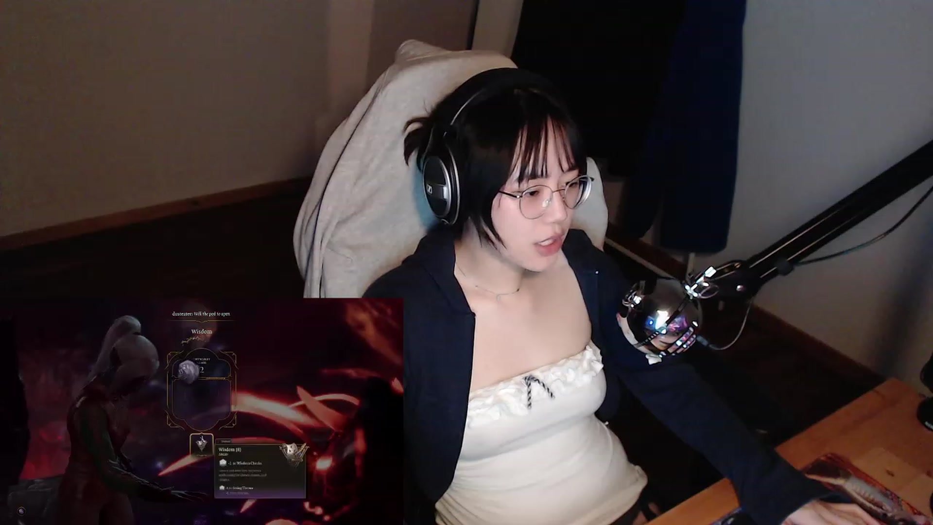 Gallery image thumbnail from Kuromin's myfreecams stream on, 01/17/2024, 17:35 image 13 of 20