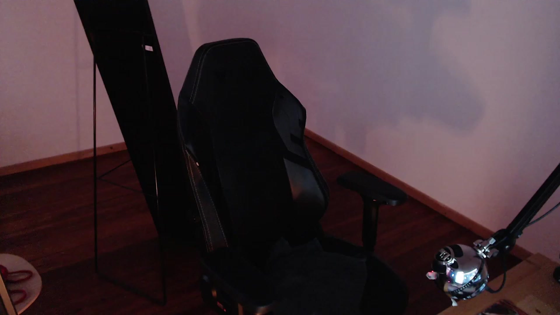 Gallery image thumbnail from Kuromin's myfreecams stream on, 01/26/2024, 10:45 image 20 of 20