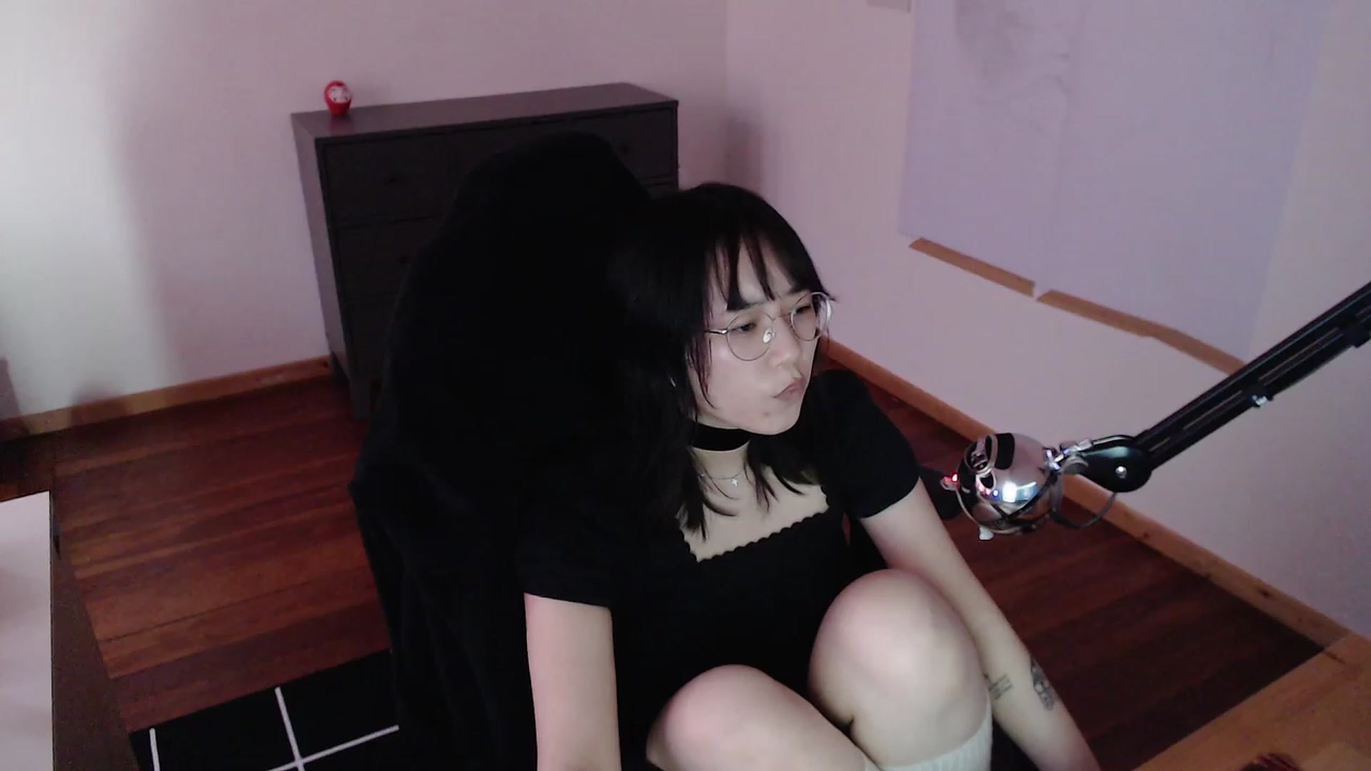 Gallery image thumbnail from Kuromin's myfreecams stream on, 01/29/2024, 16:07 image 7 of 20