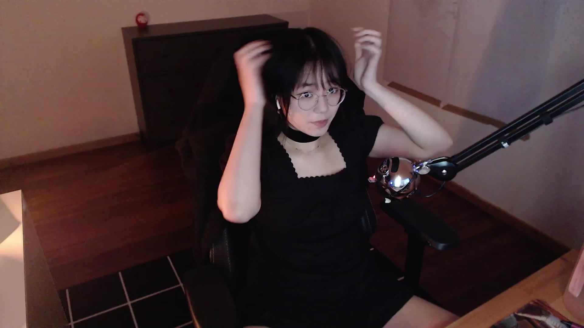 Gallery image thumbnail from Kuromin's myfreecams stream on, 01/29/2024, 16:07 image 20 of 20