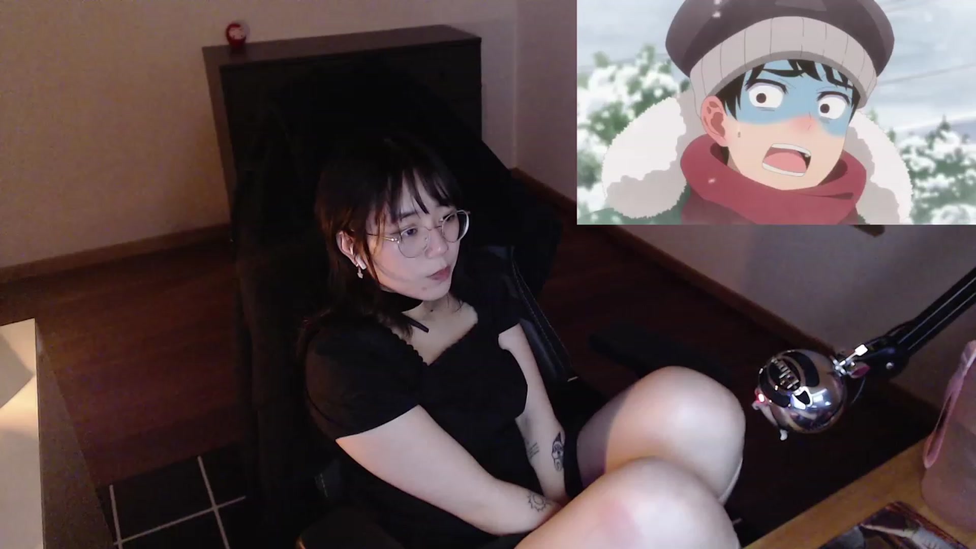 Gallery image thumbnail from Kuromin's myfreecams stream on, 01/29/2024, 20:41 image 7 of 20