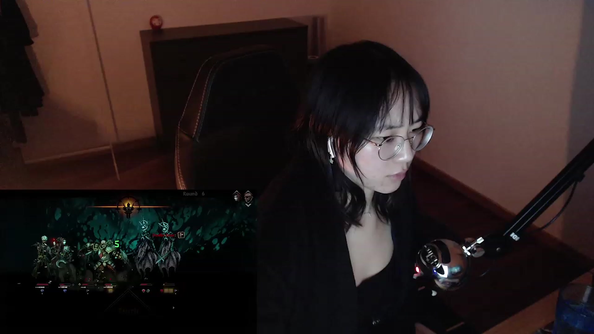 Gallery image thumbnail from Kuromin's myfreecams stream on, 02/08/2024, 17:05 image 14 of 20