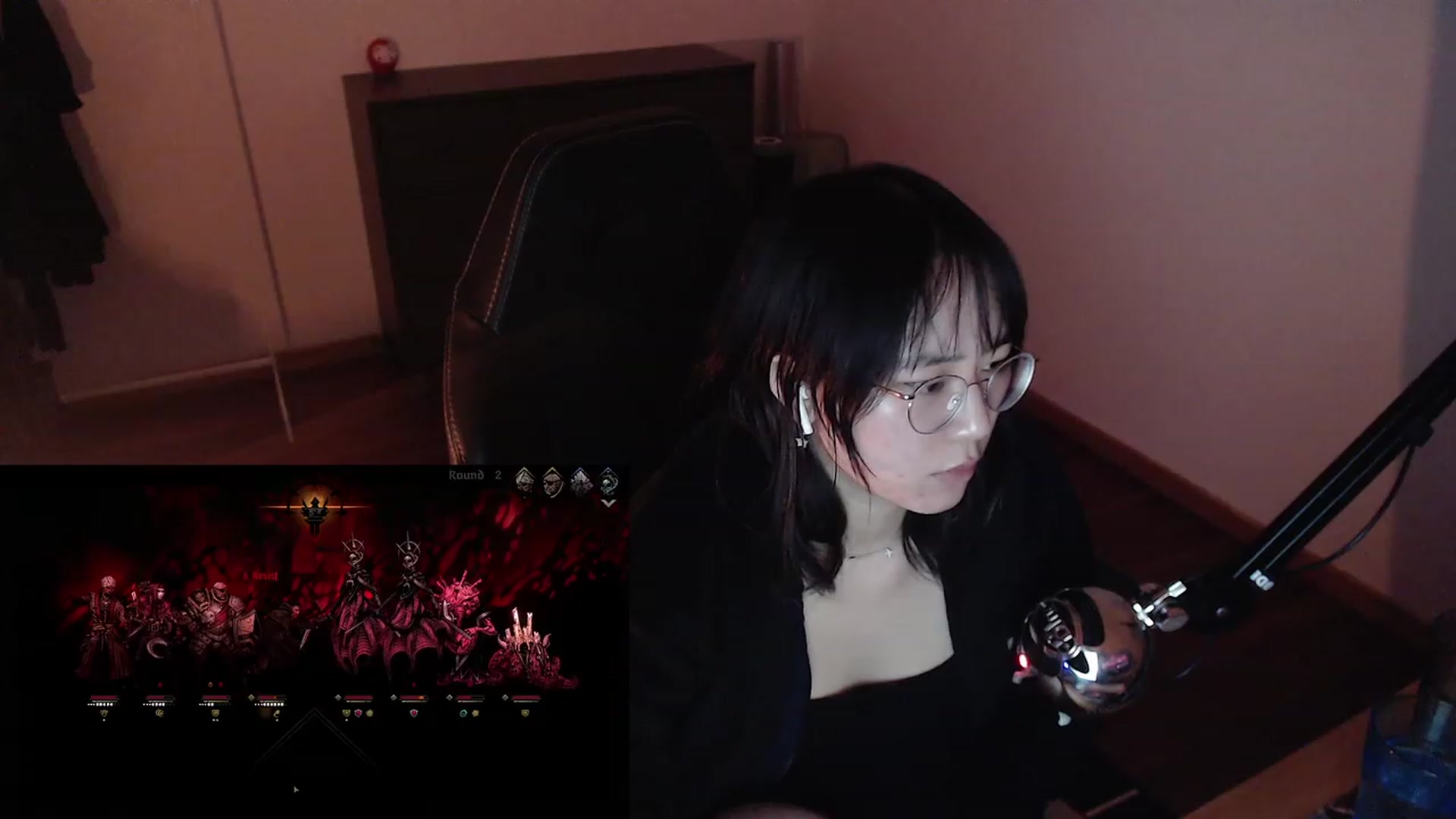 Gallery image thumbnail from Kuromin's myfreecams stream on, 02/08/2024, 17:05 image 9 of 20
