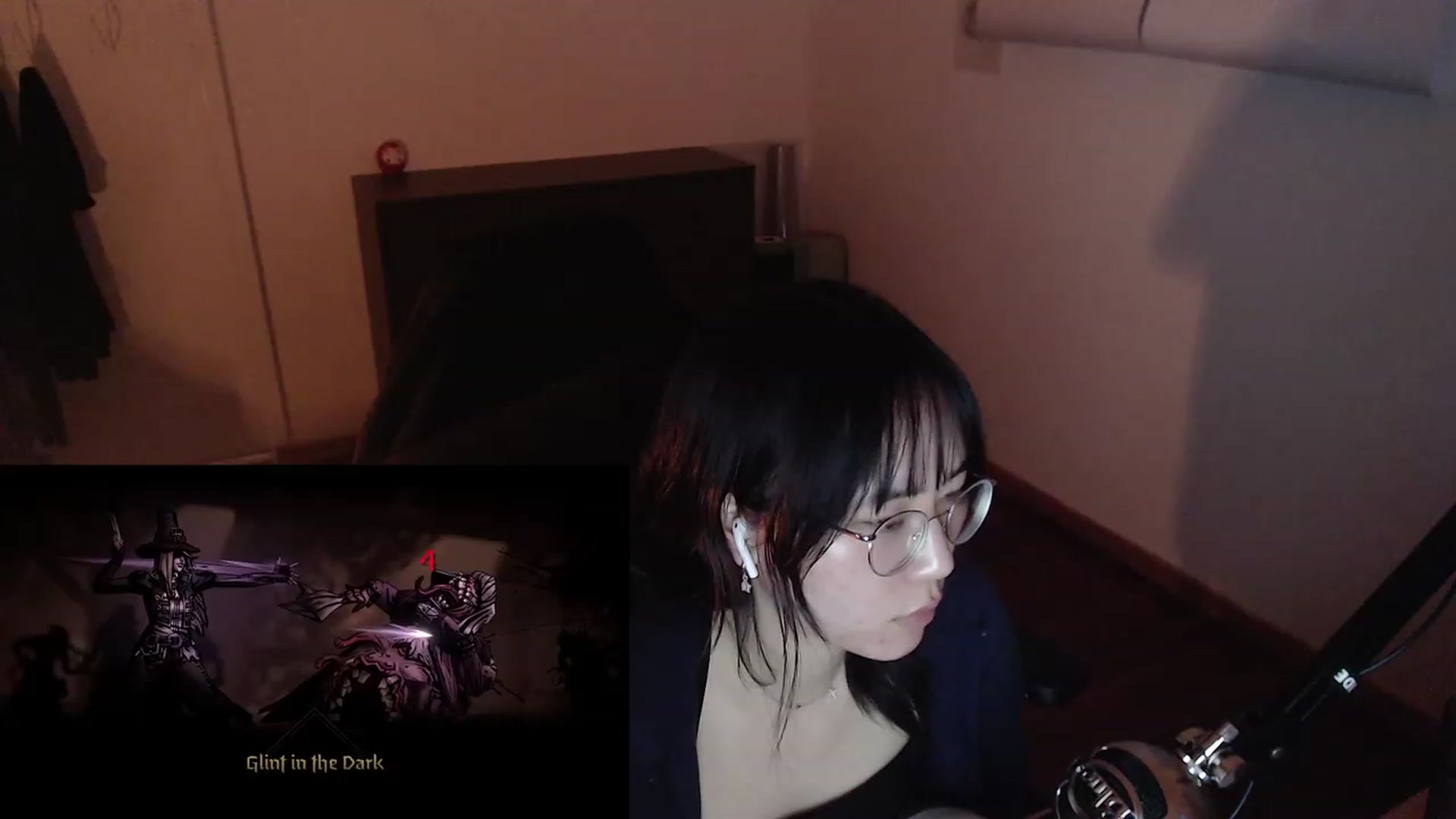 Gallery image thumbnail from Kuromin's myfreecams stream on, 02/08/2024, 19:18 image 12 of 20