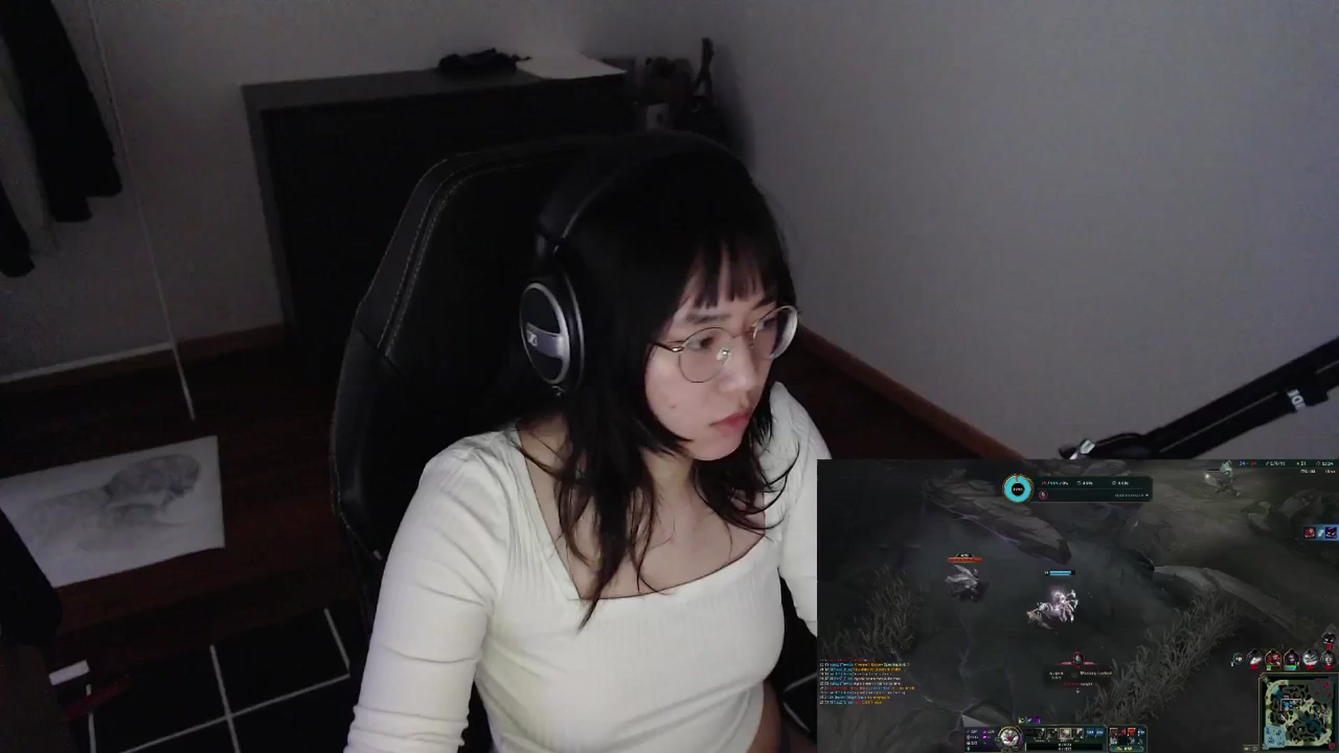 Gallery image thumbnail from Kuromin's myfreecams stream on, 05/29/2024, 12:14 image 6 of 20