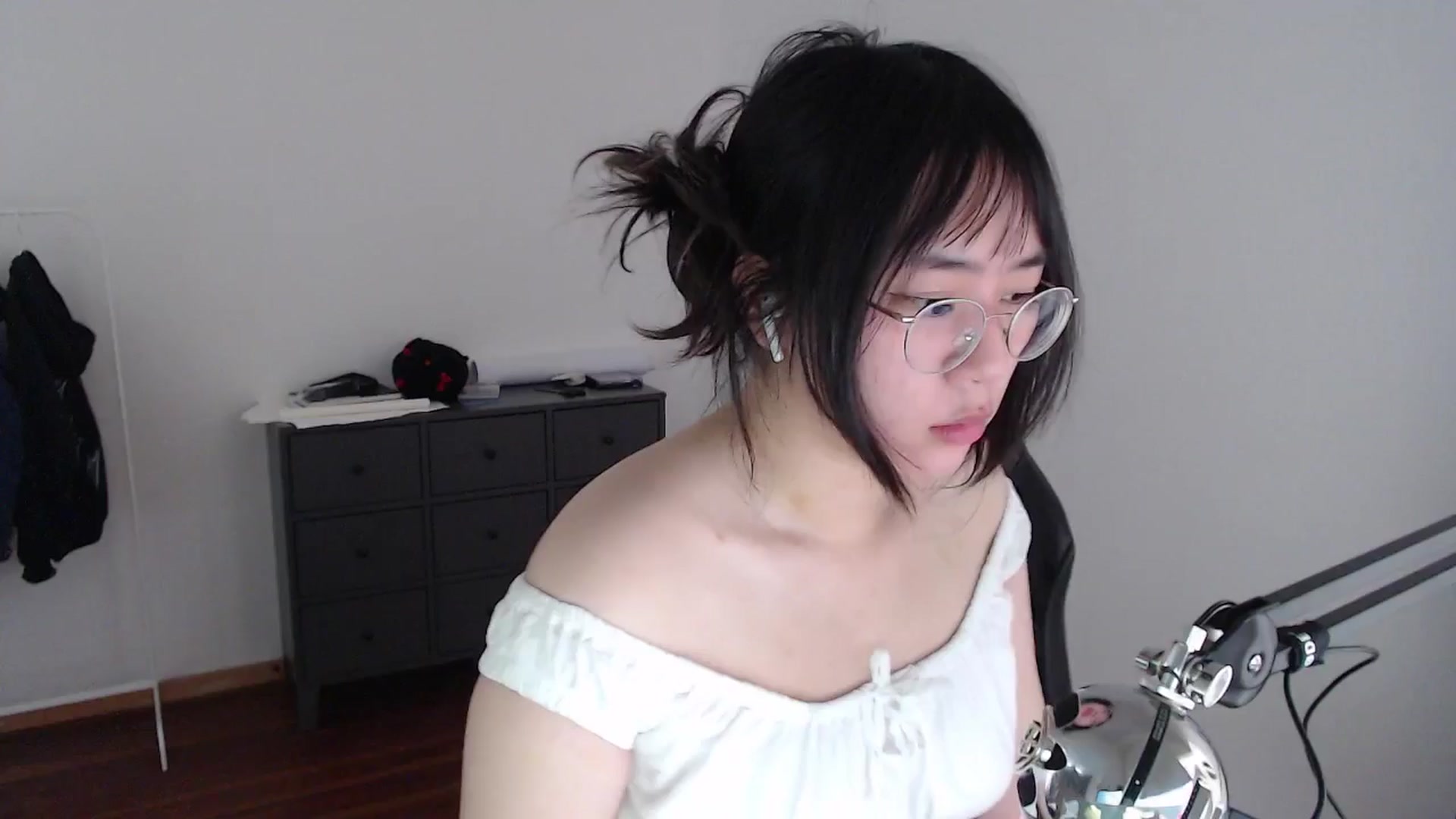 Gallery image thumbnail from Kuromin's myfreecams stream on, 06/24/2024, 12:20 image 12 of 20