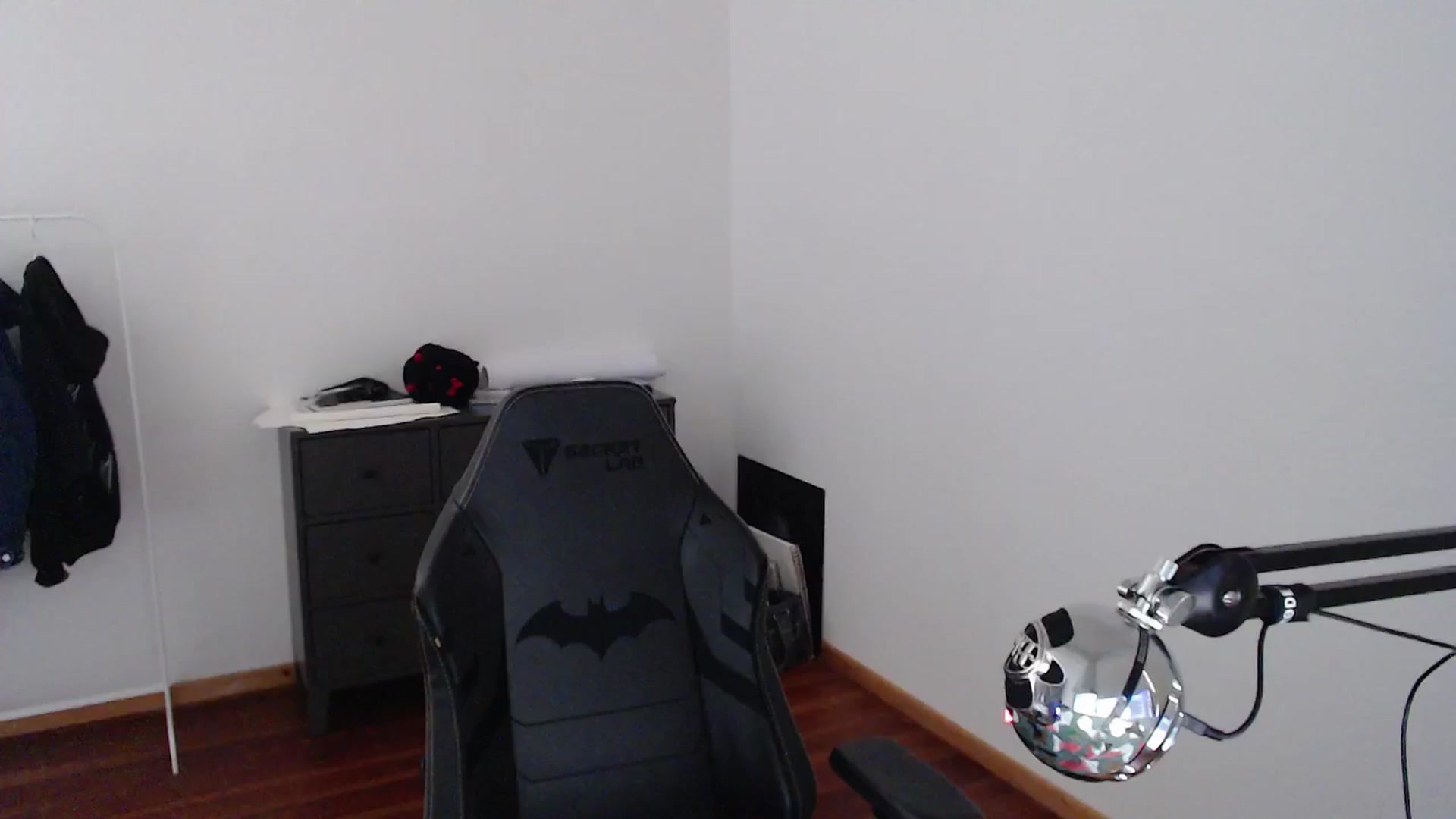 Gallery image thumbnail from Kuromin's myfreecams stream on, 06/24/2024, 14:47 image 1 of 20