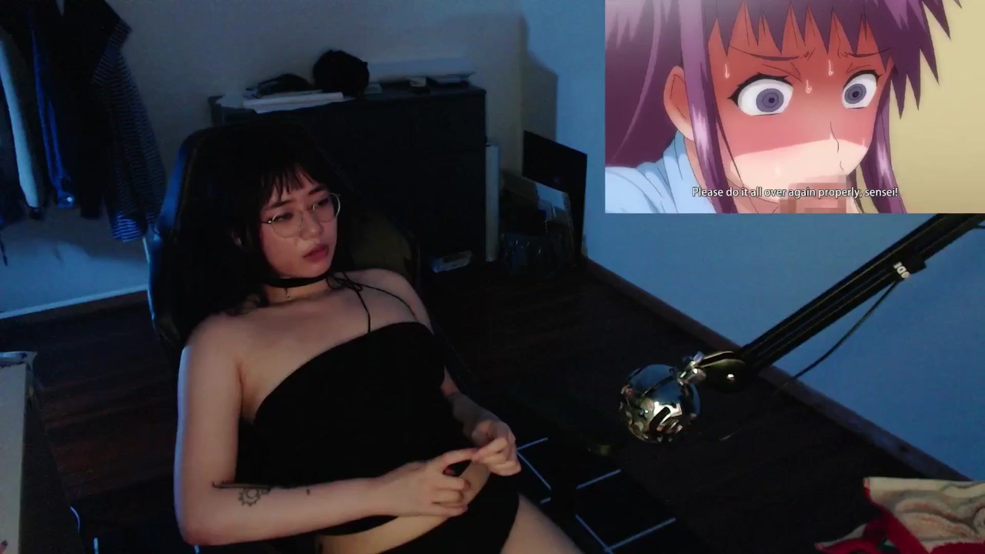 Gallery image thumbnail from Kuromin's myfreecams stream on, 06/28/2024, 01:06 image 5 of 20