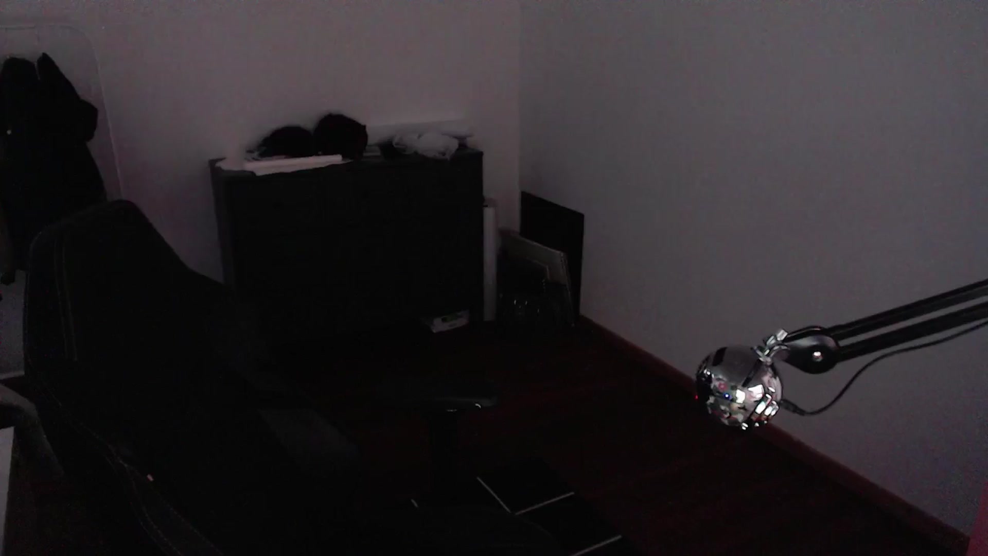 Gallery image thumbnail from Kuromin's myfreecams stream on, 06/29/2024, 17:52 image 16 of 20