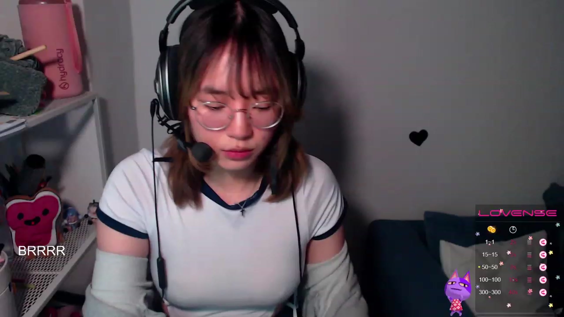 Gallery image thumbnail from Kurominee's myfreecams stream on, 03/05/2023, 24:31 image 14 of 20