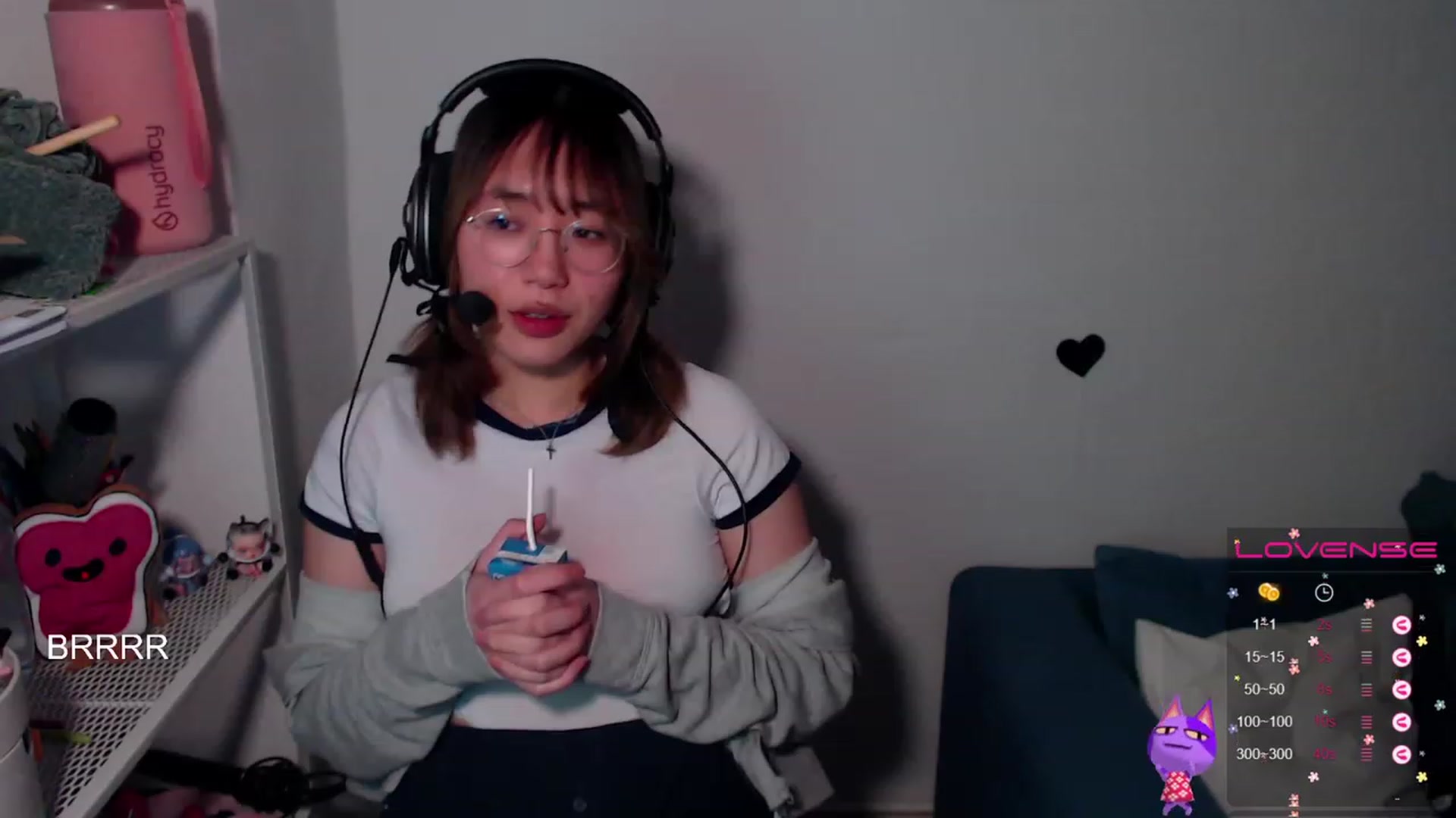 Gallery image thumbnail from Kurominee's myfreecams stream on, 03/05/2023, 24:31 image 15 of 20