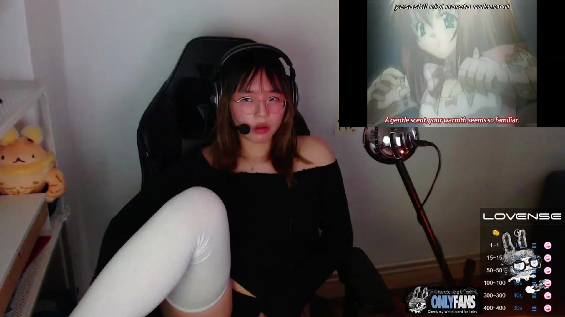 Gallery image thumbnail from Kurominee's myfreecams stream on, 04/27/2023, 15:23 image 5 of 20