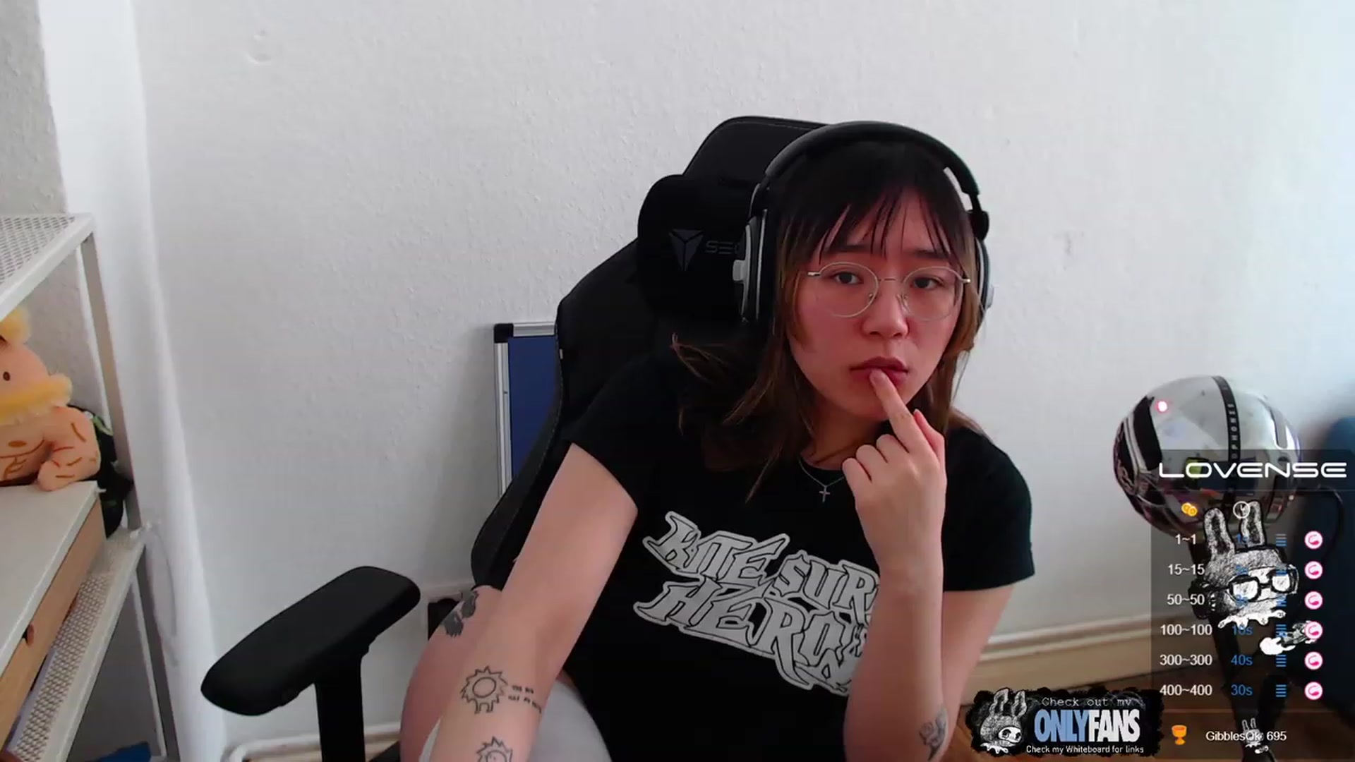 Gallery image thumbnail from Kurominee's myfreecams stream on, 05/02/2023, 08:13 image 17 of 20