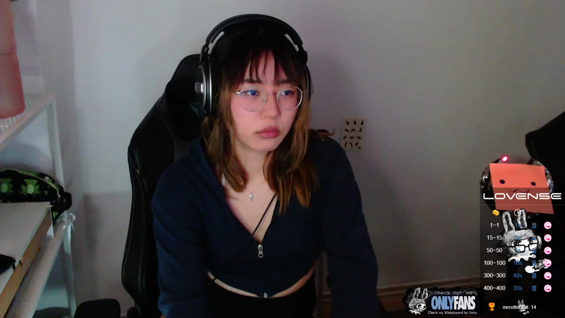 Gallery image thumbnail from Kurominee's myfreecams stream on, 05/04/2023, 15:58 image 4 of 20