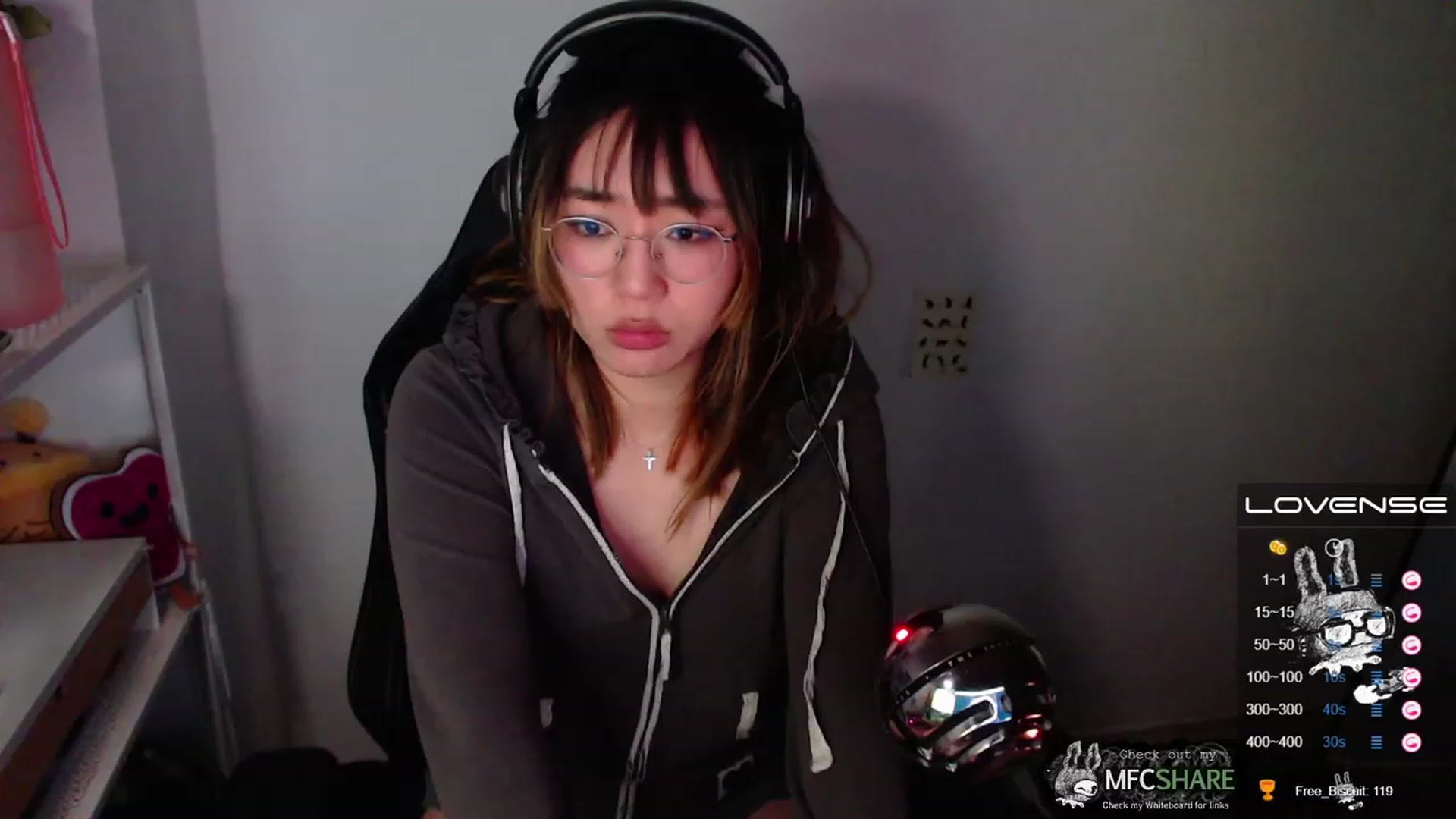 Gallery image thumbnail from Kurominee's myfreecams stream on, 05/06/2023, 02:20 image 11 of 20
