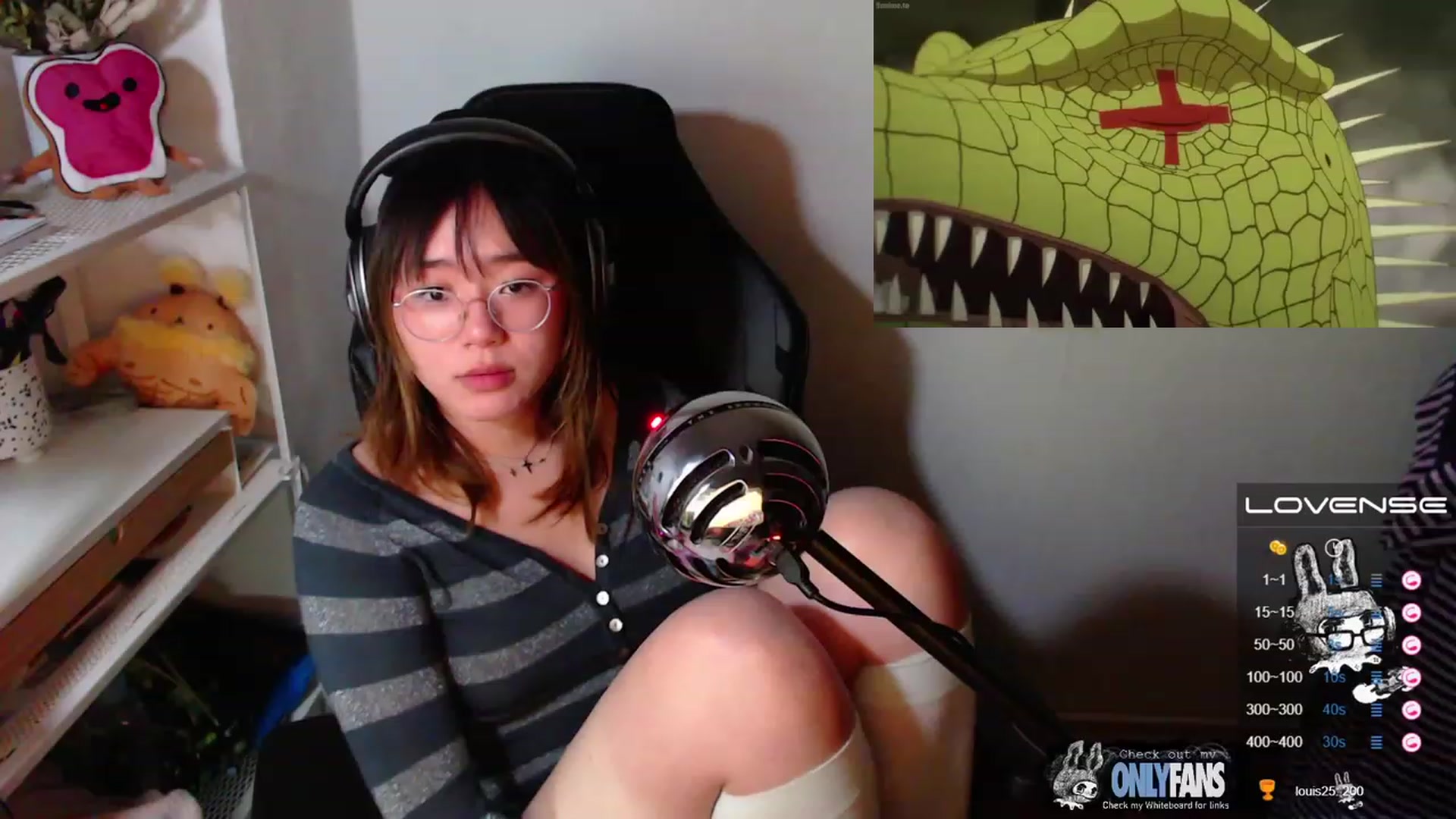 Gallery image thumbnail from Kurominee's myfreecams stream on, 05/14/2023, 24:14 image 10 of 20