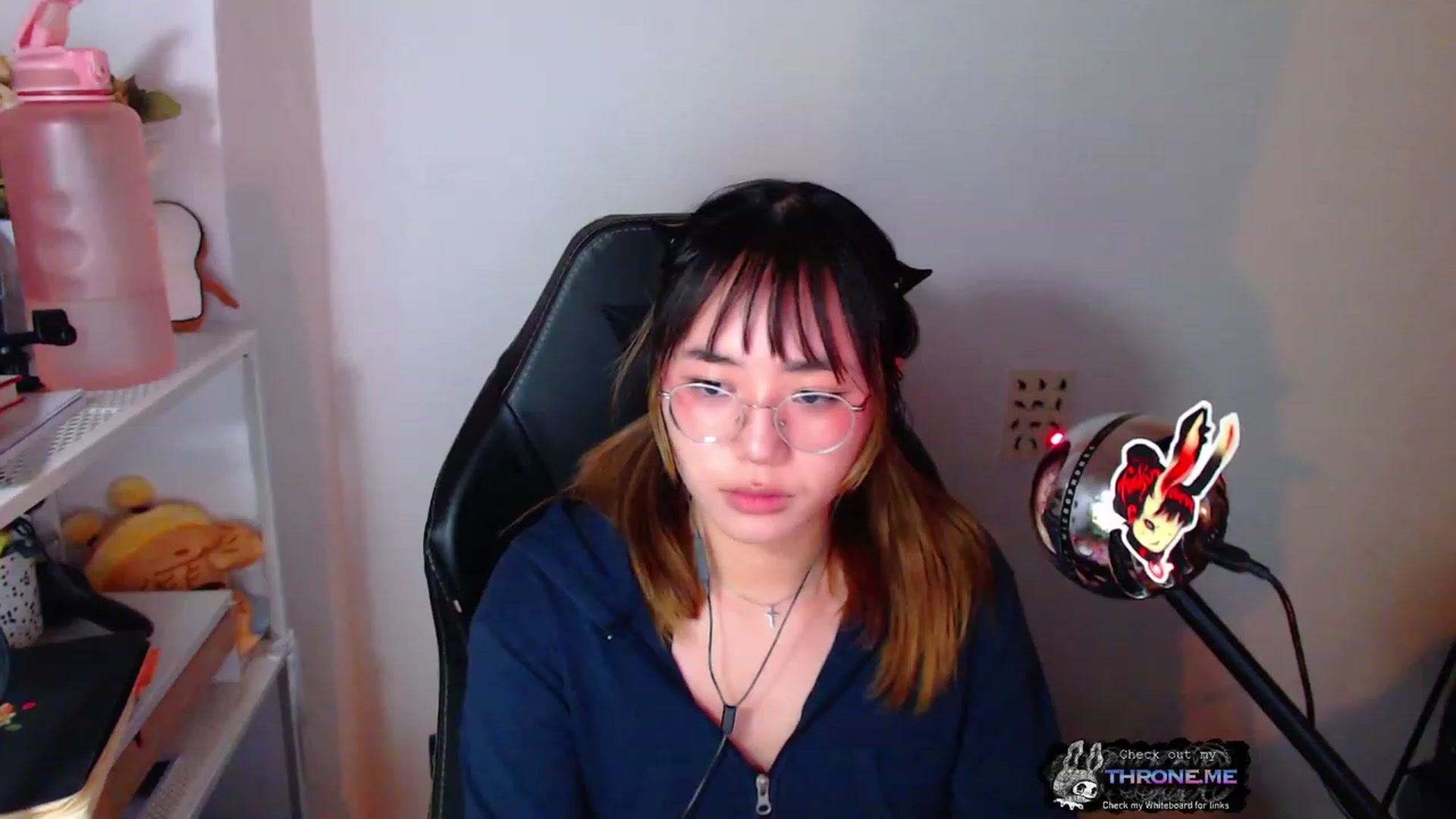 Gallery image thumbnail from Kurominee's myfreecams stream on, 05/19/2023, 19:48 image 13 of 20