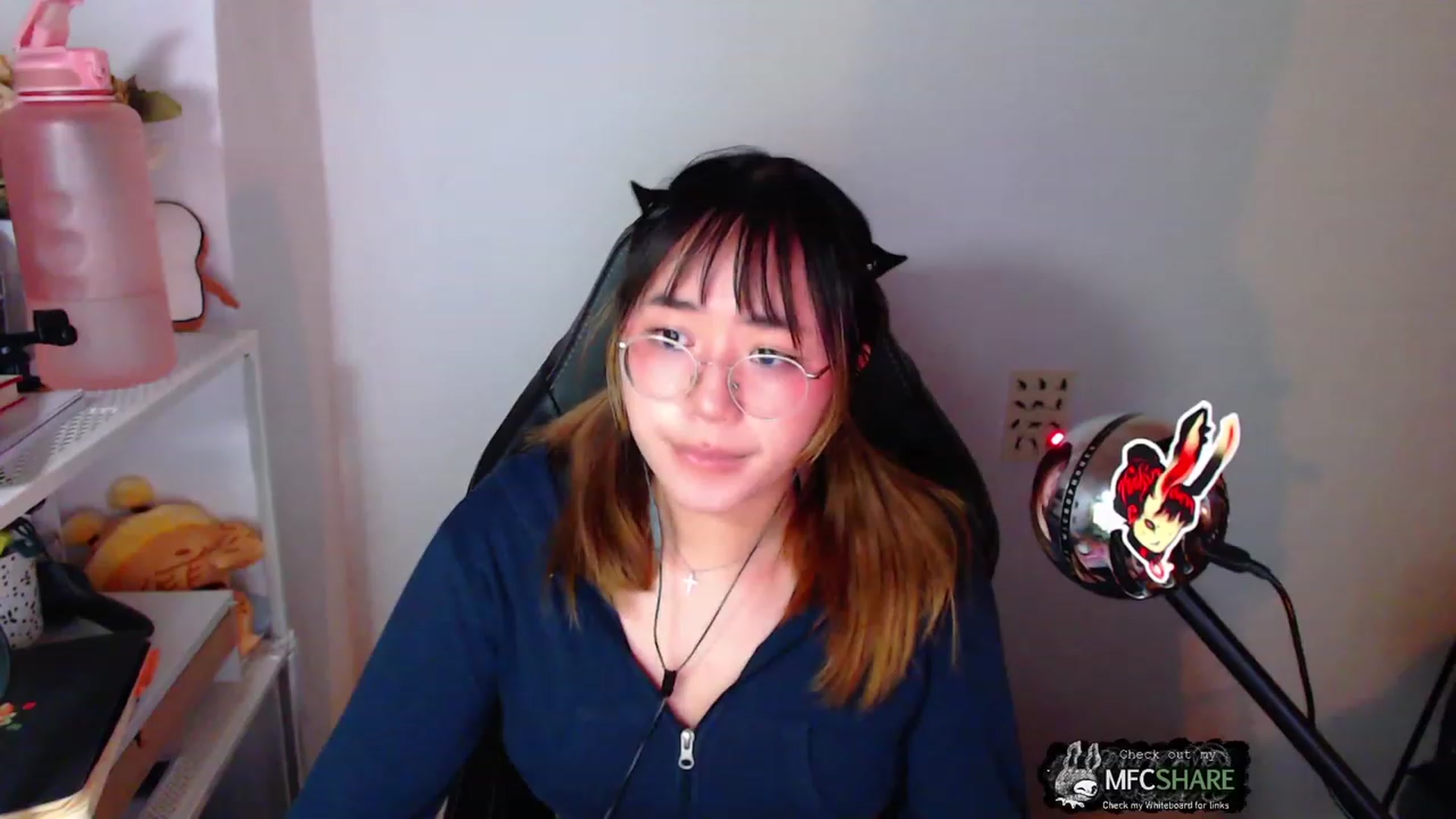 Gallery image thumbnail from Kurominee's myfreecams stream on, 05/19/2023, 19:48 image 2 of 20