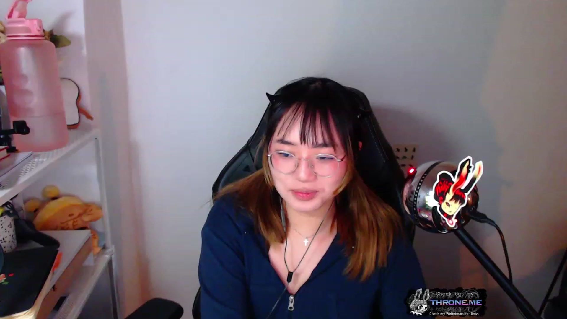 Gallery image thumbnail from Kurominee's myfreecams stream on, 05/19/2023, 19:48 image 18 of 20