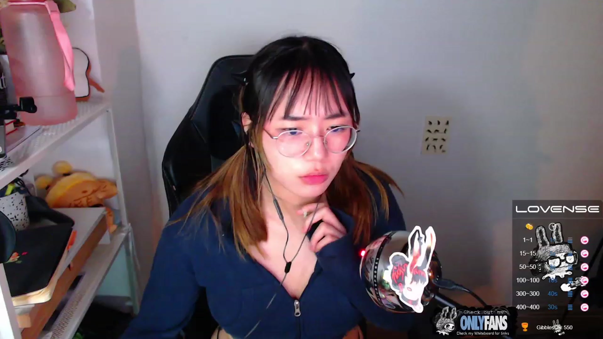 Gallery image thumbnail from Kurominee's myfreecams stream on, 05/19/2023, 23:47 image 18 of 20