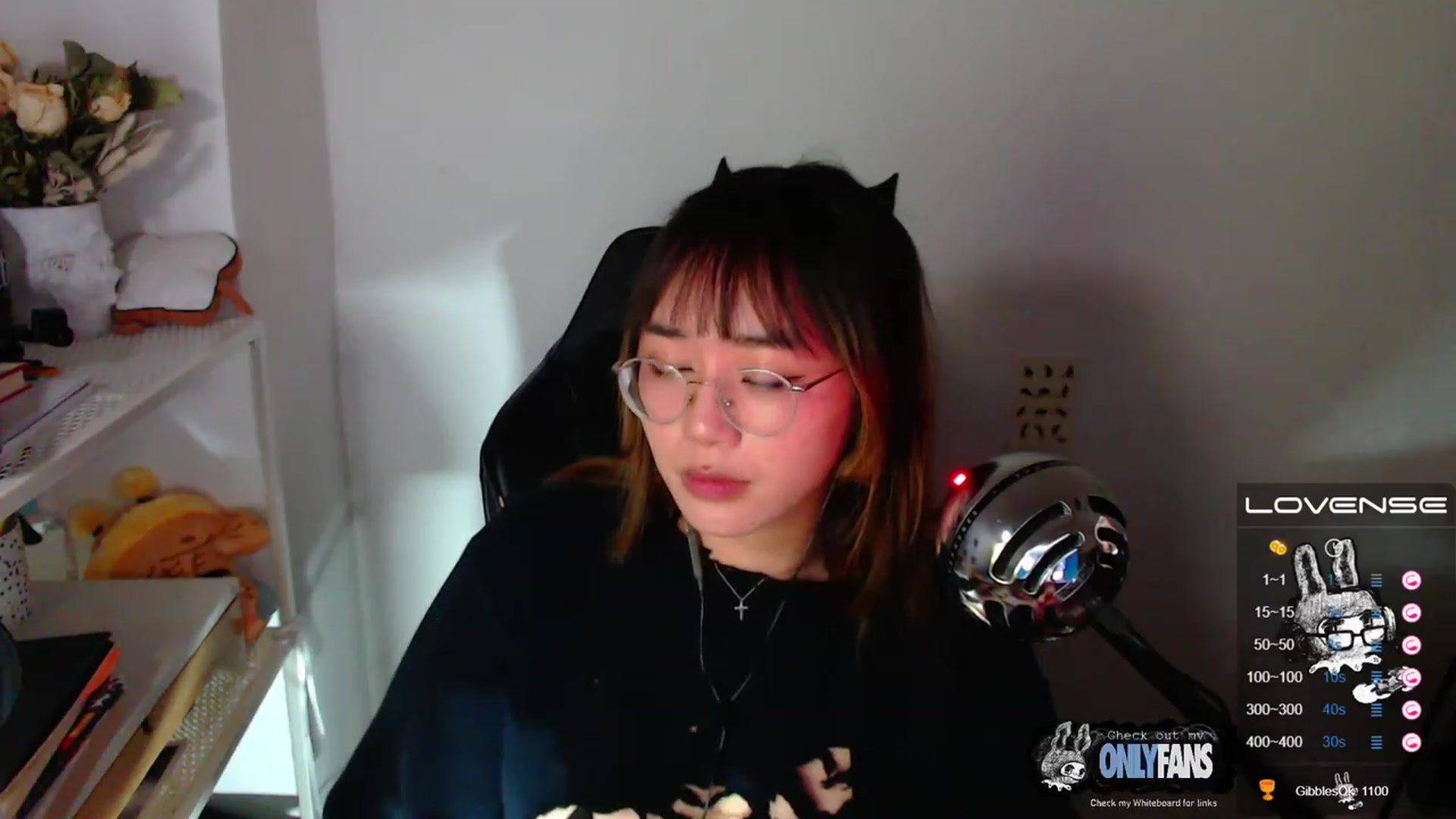 Gallery image thumbnail from Kurominee's myfreecams stream on, 05/21/2023, 16:37 image 17 of 20