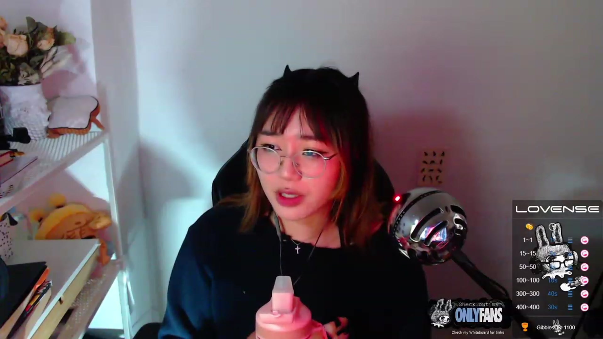 Gallery image thumbnail from Kurominee's myfreecams stream on, 05/21/2023, 16:37 image 13 of 20