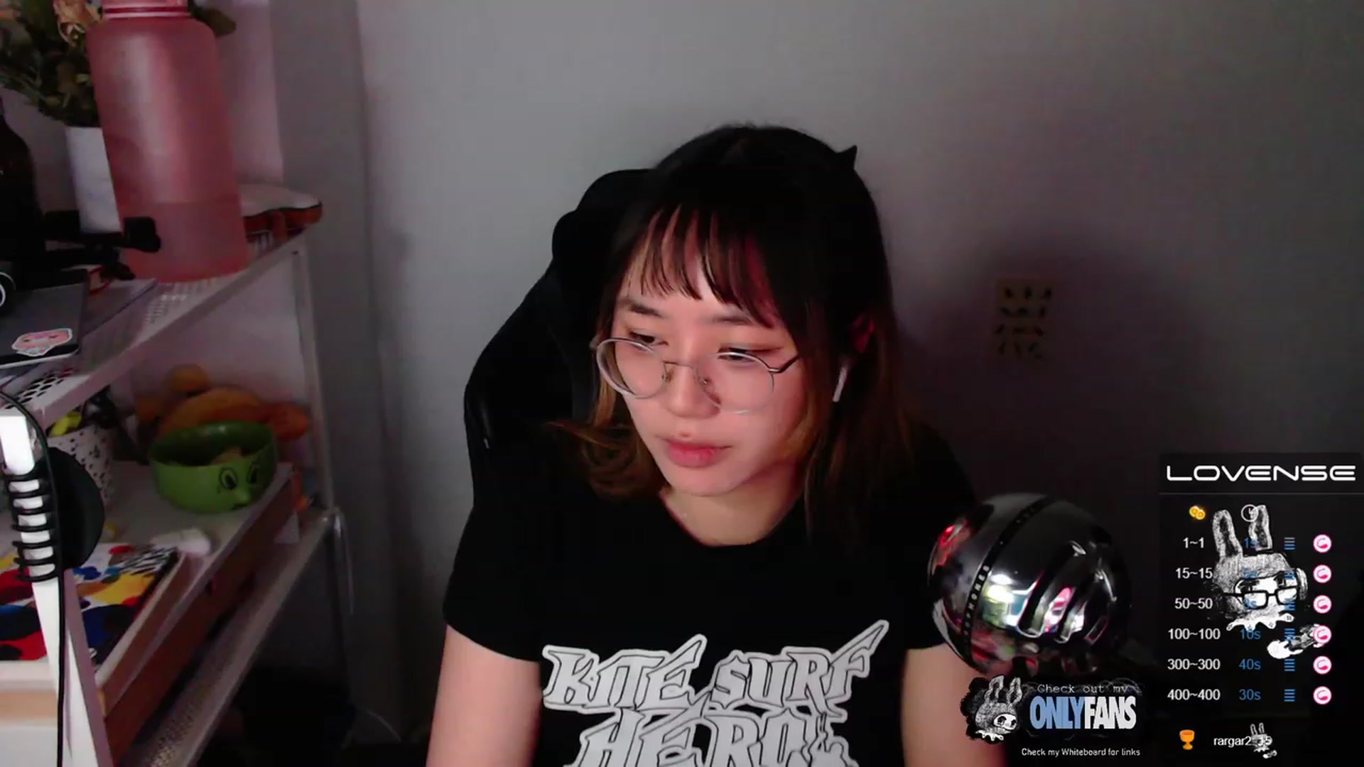 Gallery image thumbnail from Kurominee's myfreecams stream on, 05/23/2023, 08:43 image 9 of 20