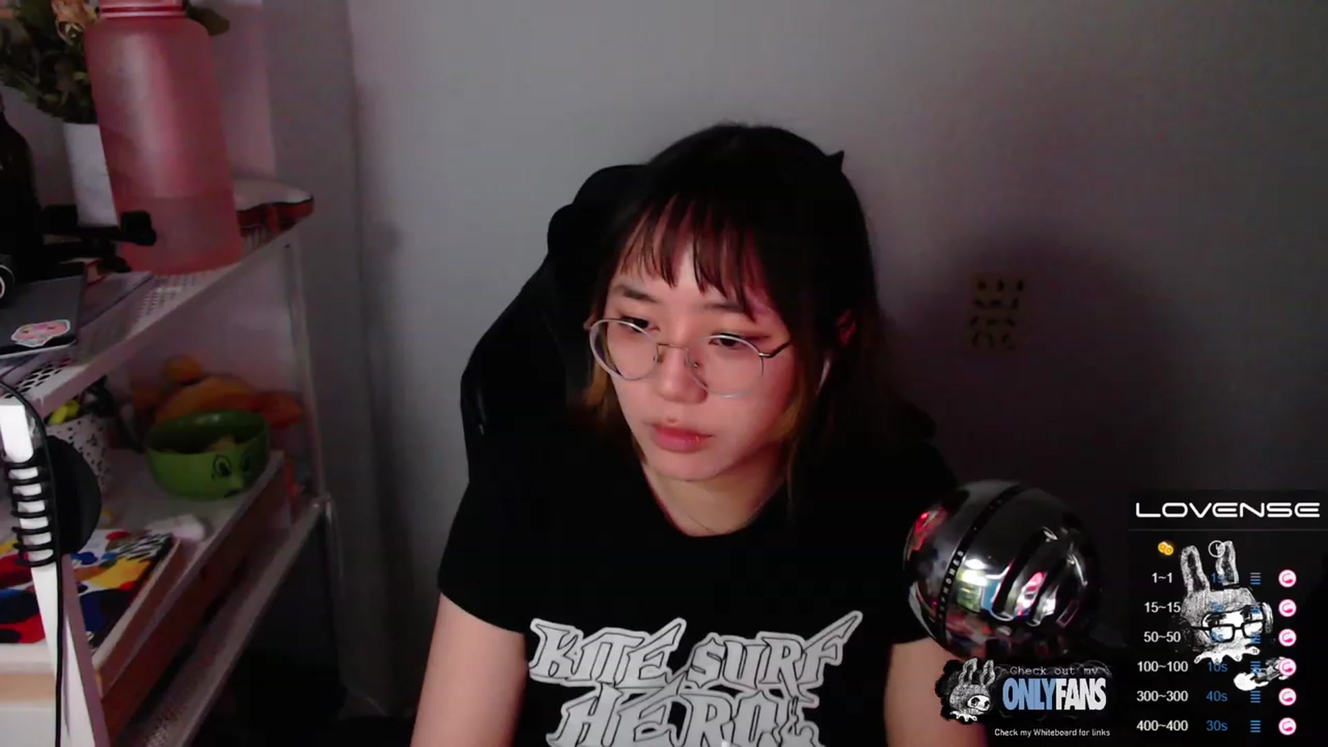 Gallery image thumbnail from Kurominee's myfreecams stream on, 05/23/2023, 08:43 image 5 of 20