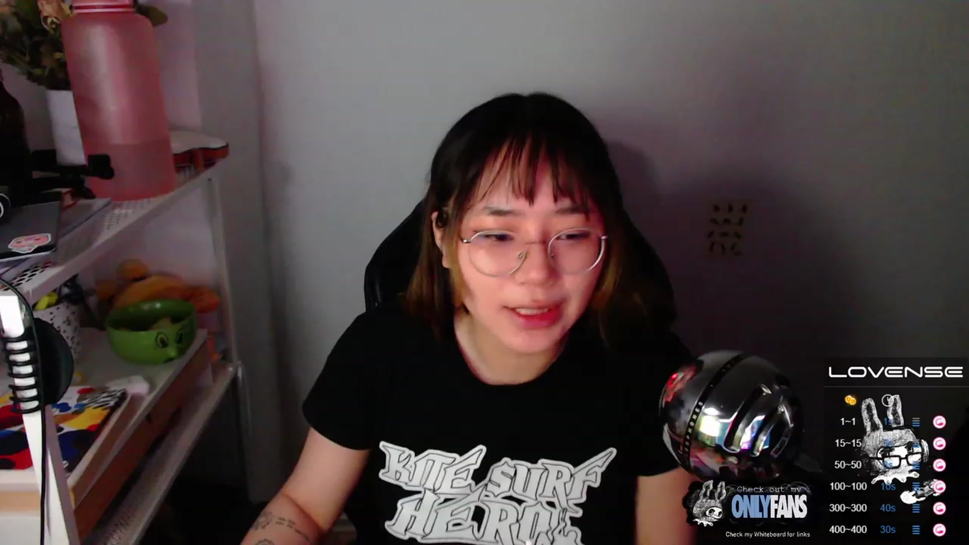 Gallery image thumbnail from Kurominee's myfreecams stream on, 05/23/2023, 08:43 image 4 of 20
