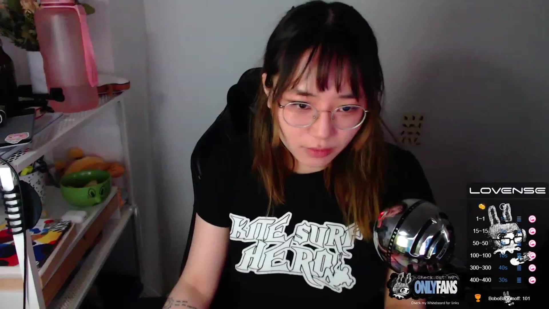 Gallery image thumbnail from Kurominee's myfreecams stream on, 05/23/2023, 09:48 image 15 of 20