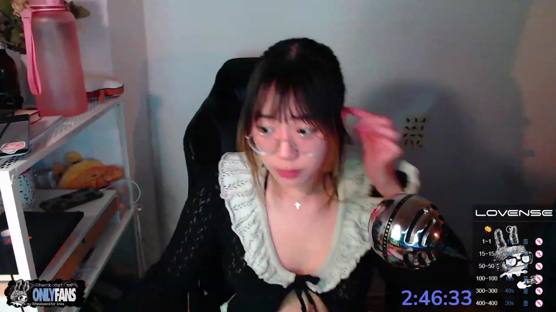 Gallery image thumbnail from Kurominee's myfreecams stream on, 05/28/2023, 24:58 image 5 of 20