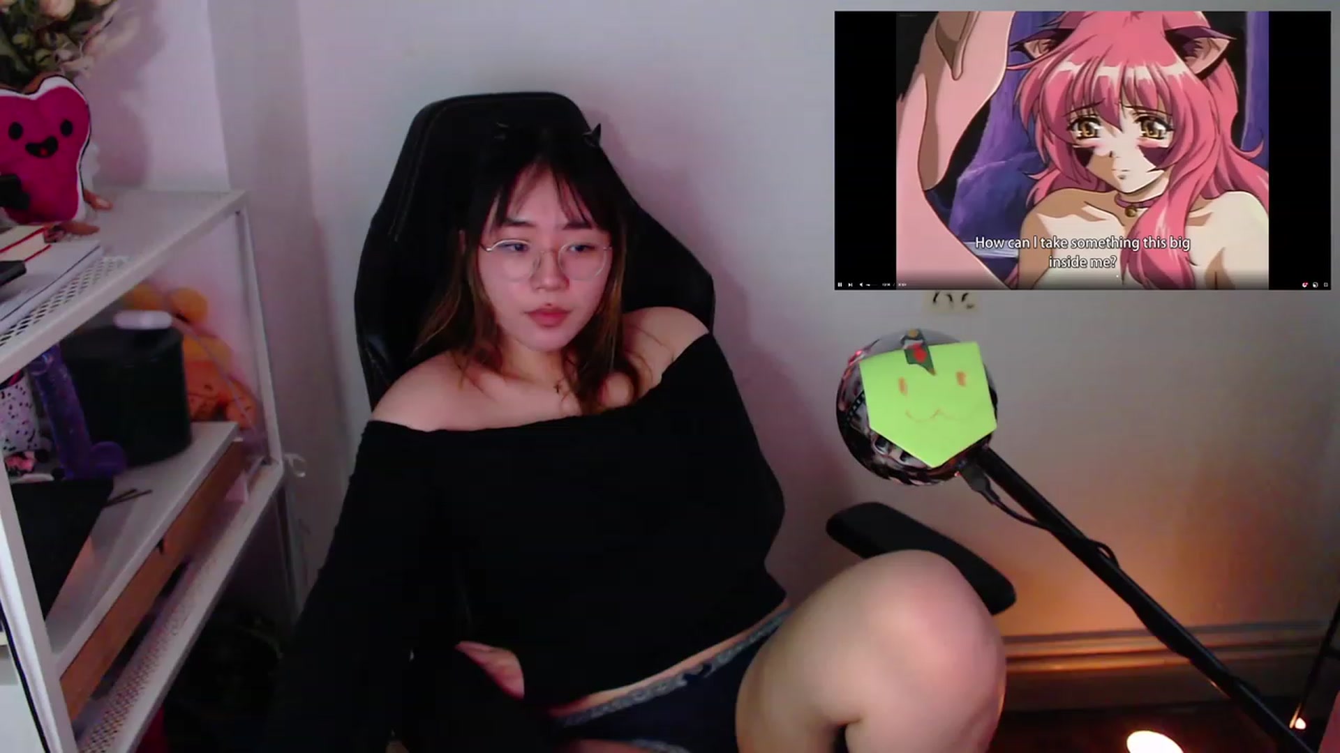 Gallery image thumbnail from Kurominee's myfreecams stream on, 06/03/2023, 10:07 image 2 of 20
