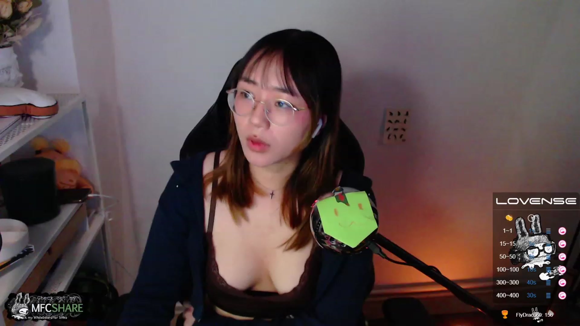 Gallery image thumbnail from Kurominee's myfreecams stream on, 06/04/2023, 08:32 image 2 of 20