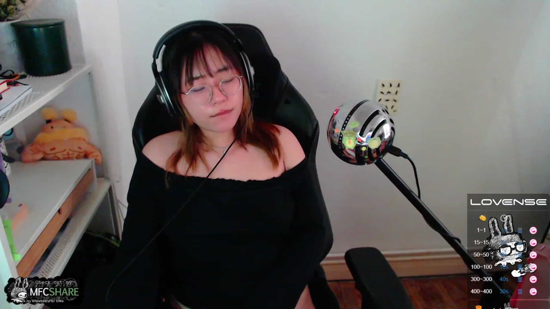 Gallery image thumbnail from Kurominee's myfreecams stream on, 06/06/2023, 16:34 image 4 of 20