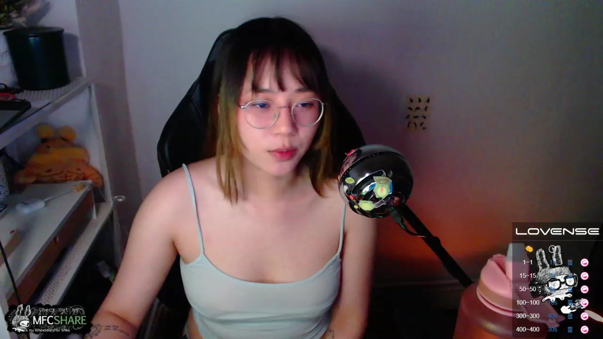 Gallery image thumbnail from Kurominee's myfreecams stream on, 06/11/2023, 21:49 image 10 of 20