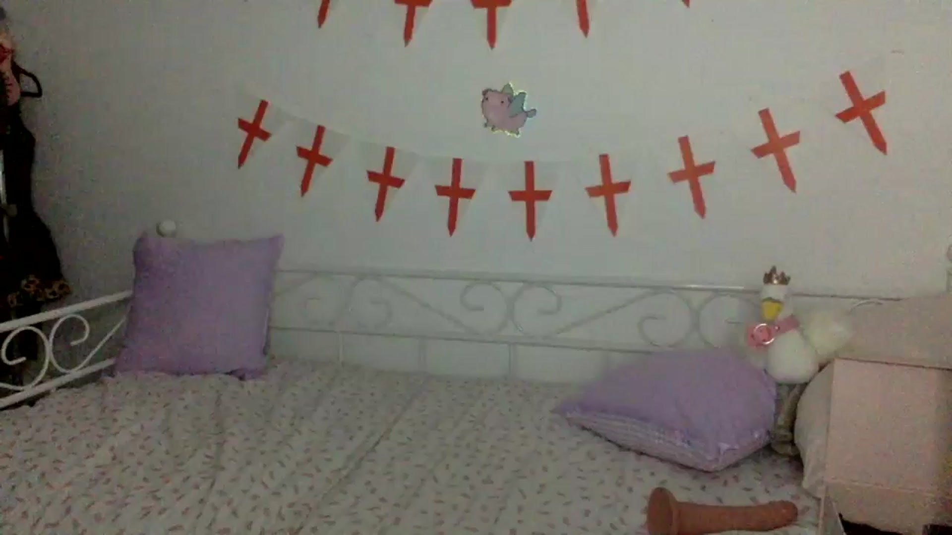 Gallery image thumbnail from Kurvy_Khloe's myfreecams stream on, 12/04/2023, 15:12 image 1 of 20