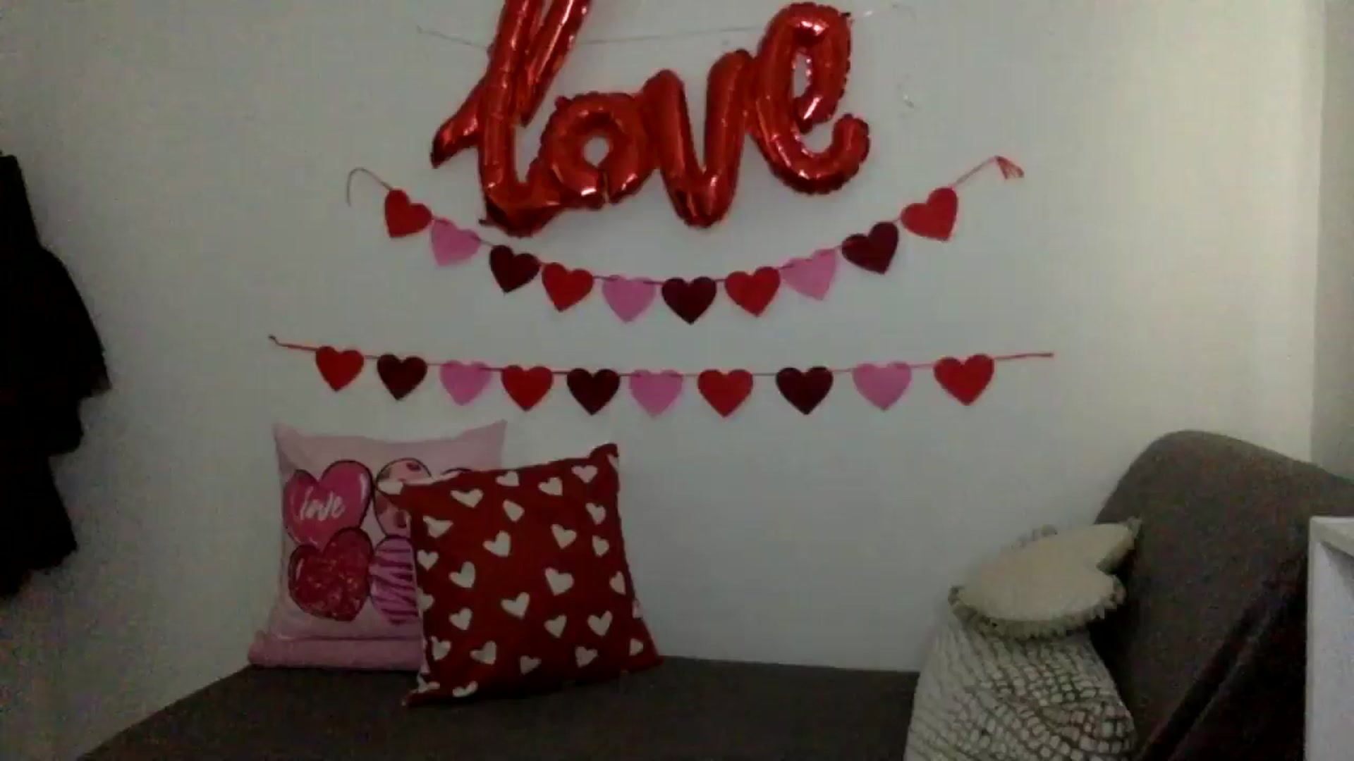 Gallery image thumbnail from Kurvy_Khloe's myfreecams stream on, 03/18/2025, 17:42 image 4 of 20