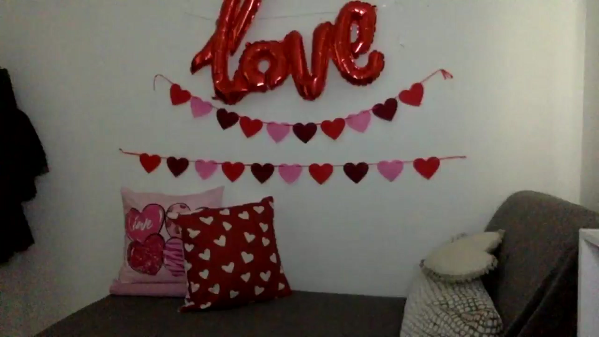 Gallery image thumbnail from Kurvy_Khloe's myfreecams stream on, 03/18/2025, 17:42 image 3 of 20