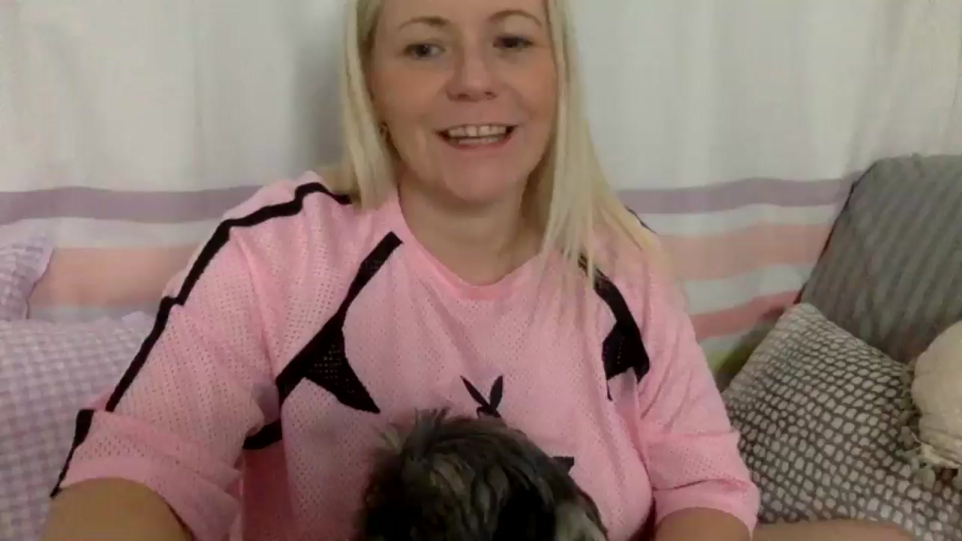 Gallery image thumbnail from Kurvy_Khloe's myfreecams stream on, 09/22/2025, 01:06 image 10 of 20
