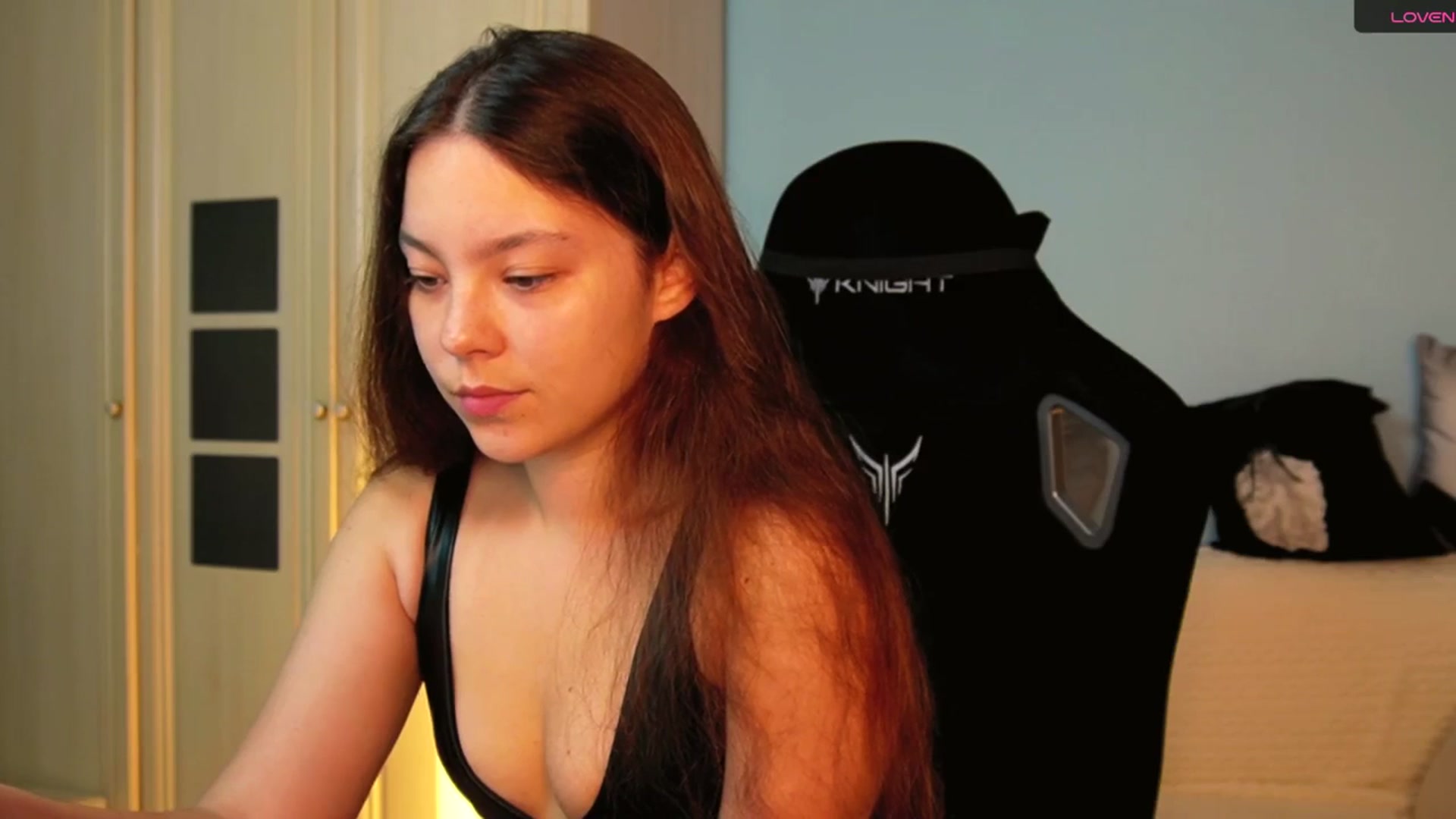 Gallery image thumbnail from KusyaSexy's myfreecams stream on, 07/02/2025, 11:10 image 6 of 20