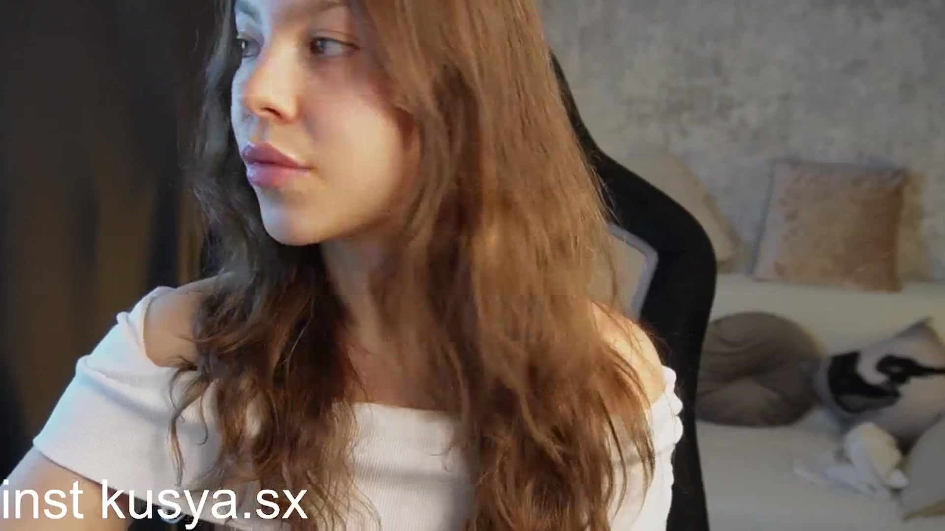 Gallery image thumbnail from KusyaSexy's myfreecams stream on, 04/26/2026, 24:58 image 13 of 20