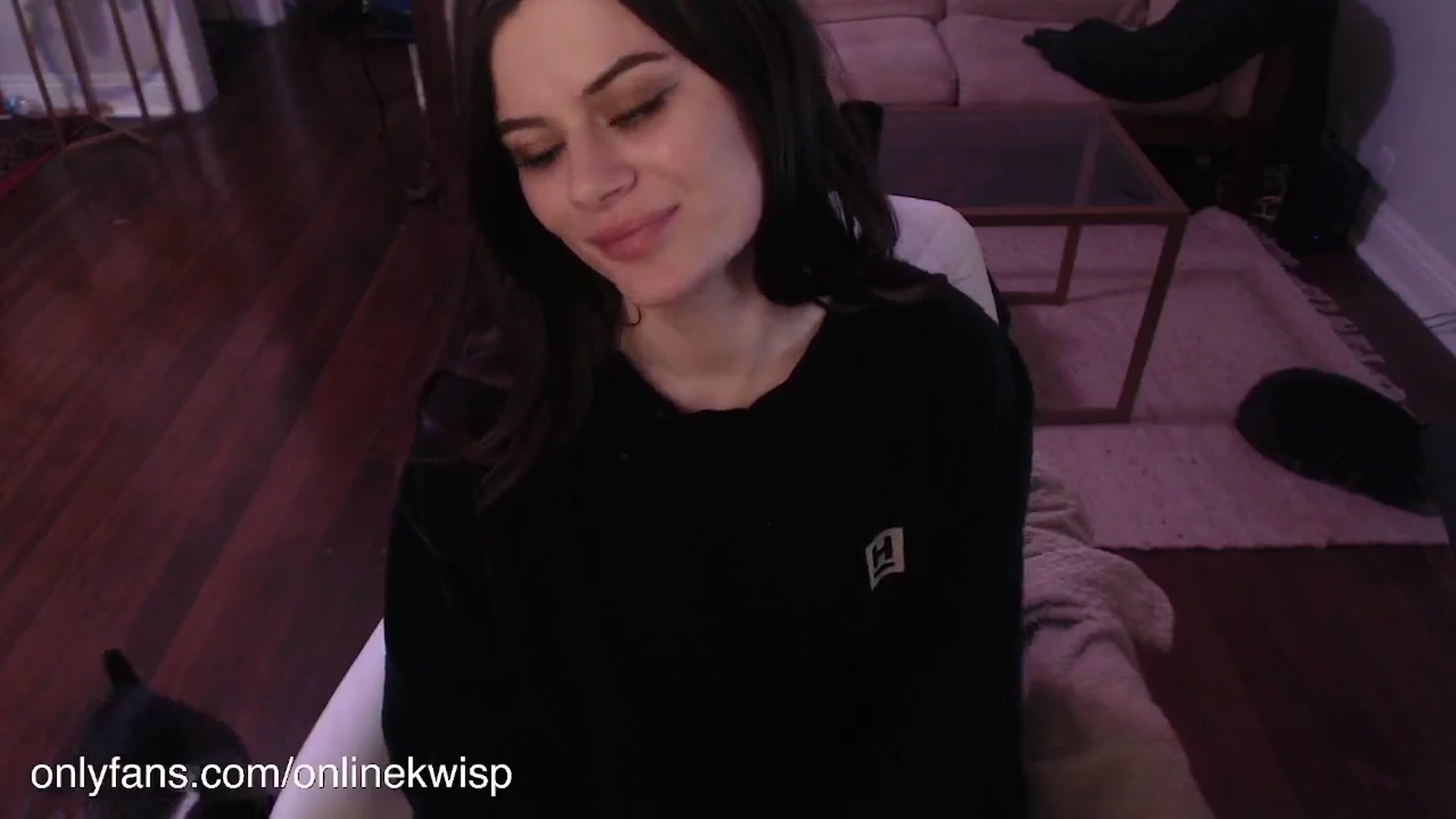 Gallery image thumbnail from Kwispy_'s myfreecams stream on, 02/05/2024, 08:49 image 14 of 20