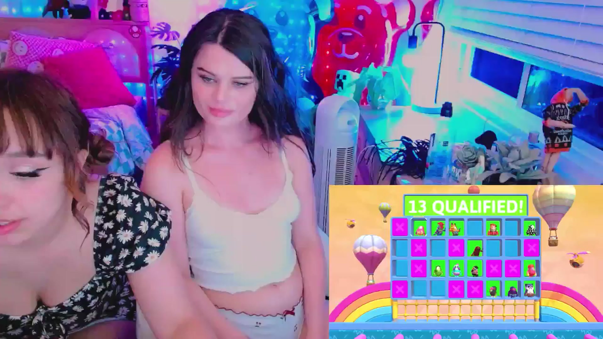 Gallery image thumbnail from Kwispy_'s myfreecams stream on, 06/18/2024, 06:59 image 5 of 20