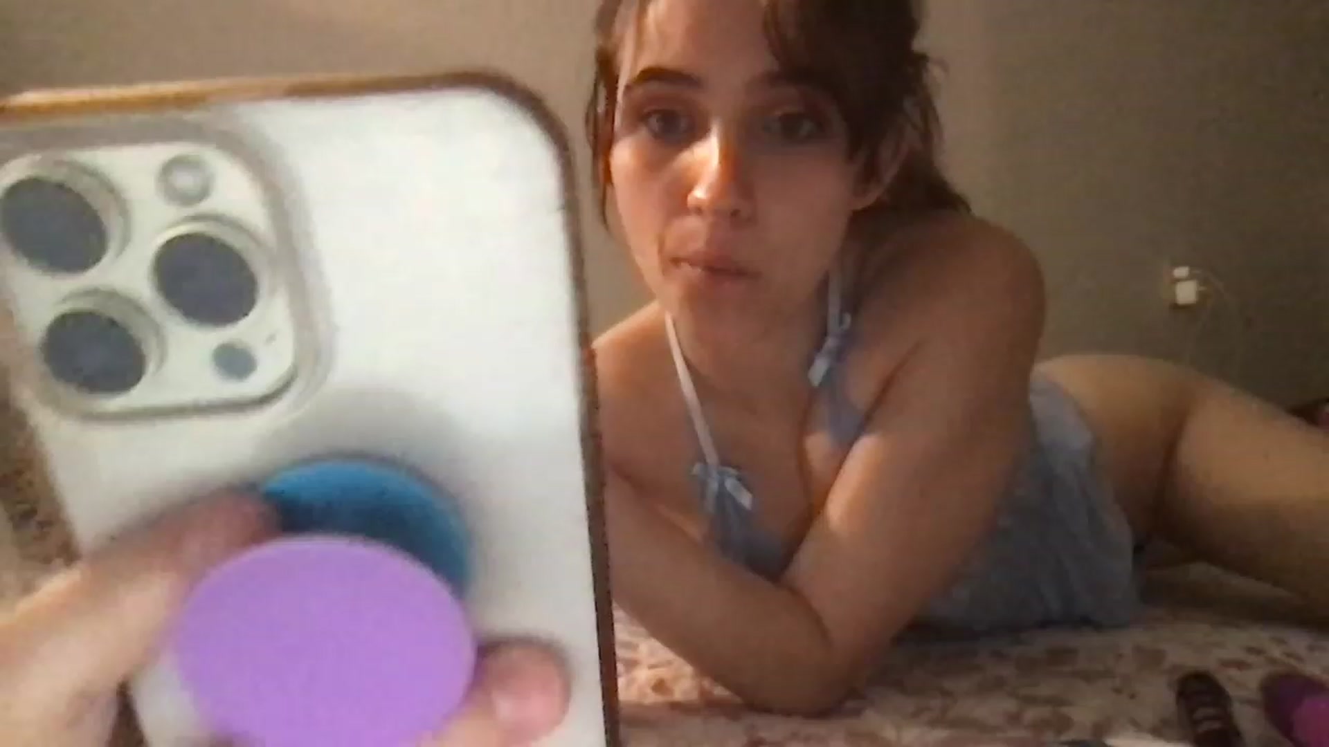 Gallery image thumbnail from Kyaloves's myfreecams stream on, 02/25/2023, 01:55 image 1 of 20