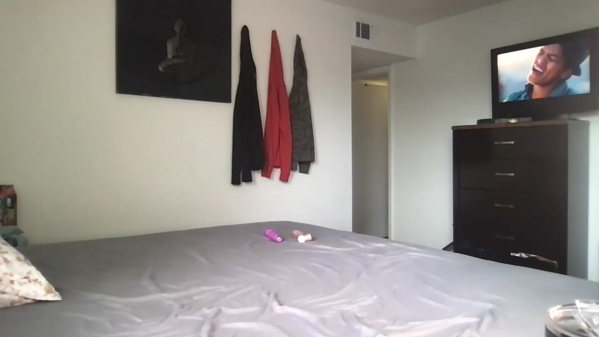 Gallery image thumbnail from Kyaloves's myfreecams stream on, 06/25/2023, 14:08 image 8 of 20