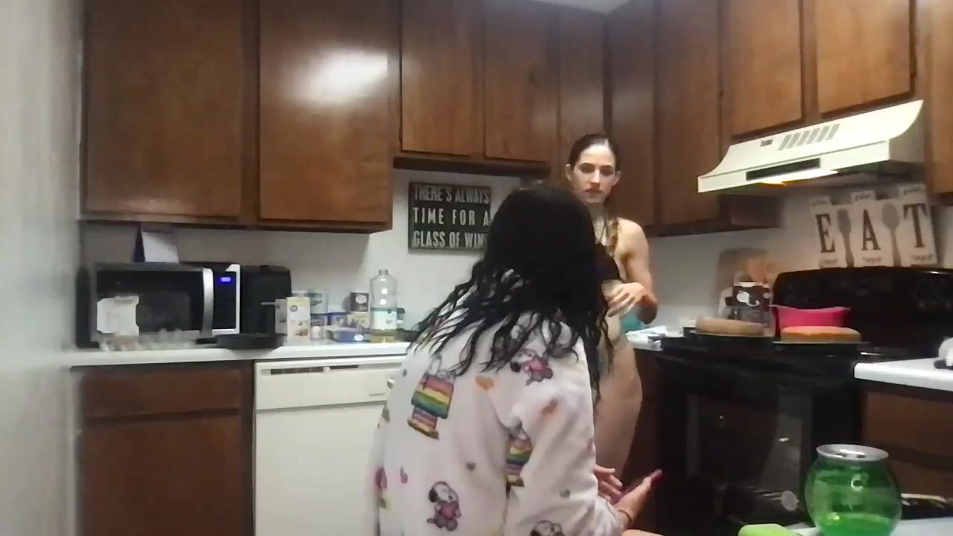 Gallery image thumbnail from Kyaloves's myfreecams stream on, 07/23/2023, 04:13 image 18 of 20