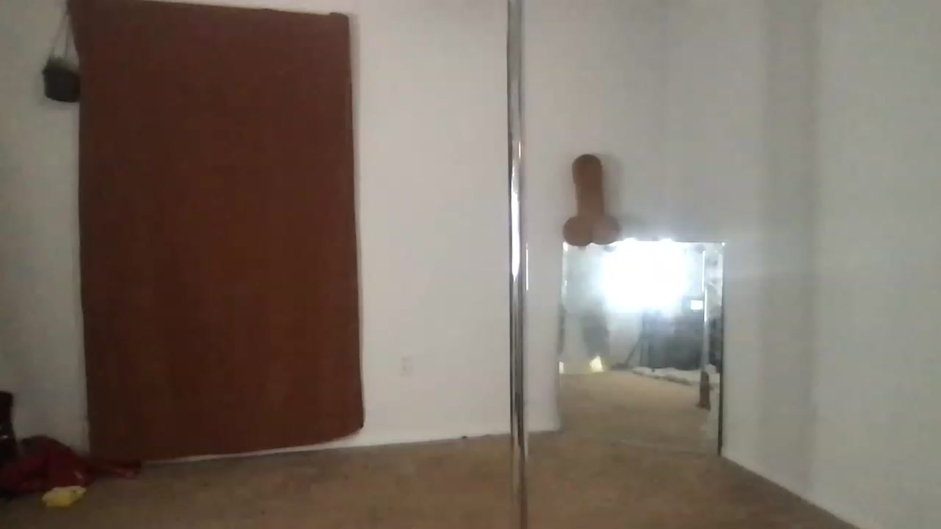 Gallery image thumbnail from Kyaloves's myfreecams stream on, 07/28/2023, 07:25 image 8 of 20