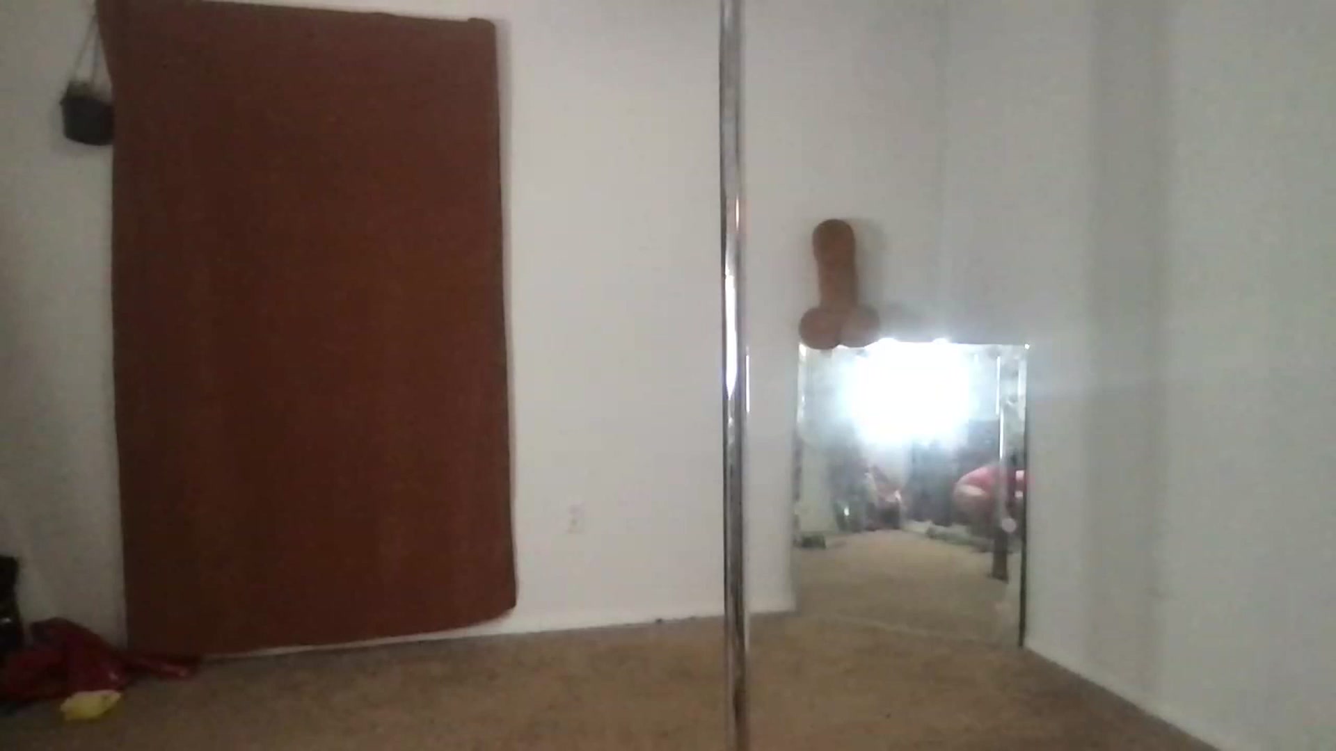 Gallery image thumbnail from Kyaloves's myfreecams stream on, 07/28/2023, 07:25 image 18 of 20